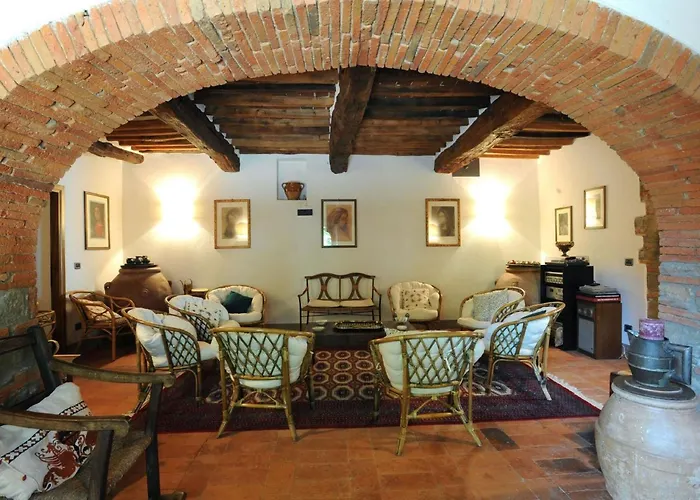 Edoardo' Mit Pool By Interhome Daire